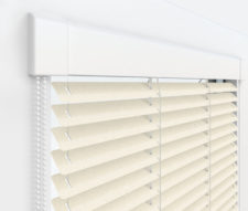 Жалюзи Изотра 25 мм на пластиковые окна - цвет 203