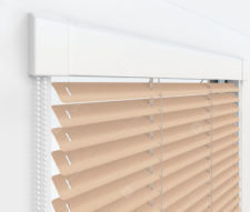 Жалюзи Изотра 25 мм на пластиковые окна - цвет 46